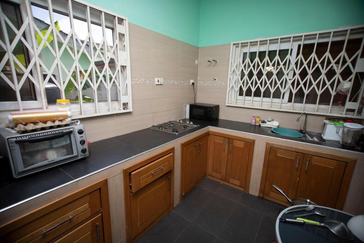 Marysin Guest House أكرا المظهر الخارجي الصورة